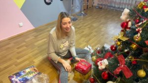 Реакция Леры на подарки Подготовка к празднику Что случилось? VLOG