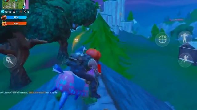 Fortnite Alone... | Fortnite Food Fight | Fortnite Season 7 (iOS) смотреть онлайн