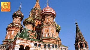 St  Basil's Cathedral  / Tourist Destination Moscow, Russia - History and Origin