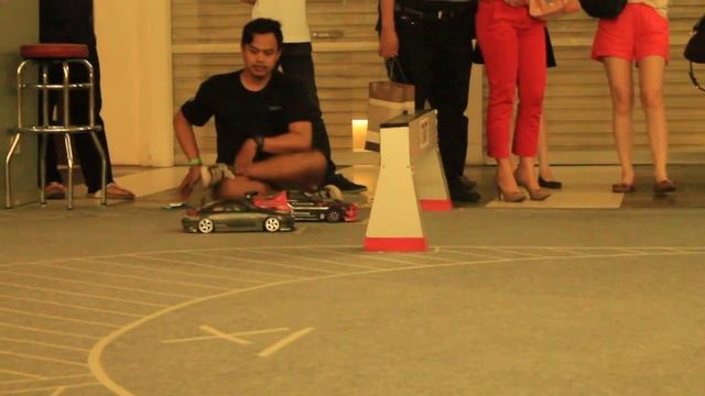 Best Battle RC Drift Indonesia. Nissan S14 Vs Mazda FC3S  (Jakarta RC Drift Competition Series)