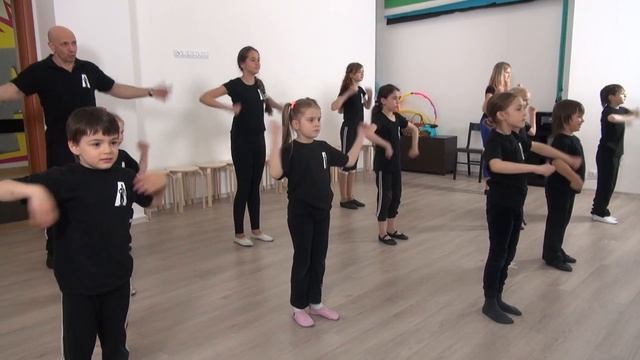 Гр Пятница Экзамен Сц движение разминка 4 смотреть онлайн