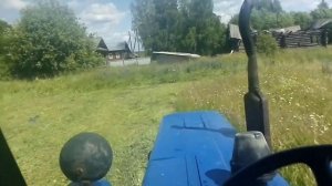 Начало сенокоса жара трактор мтз 80