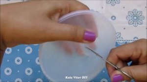 DIY Porta papel higiênico feito com lata