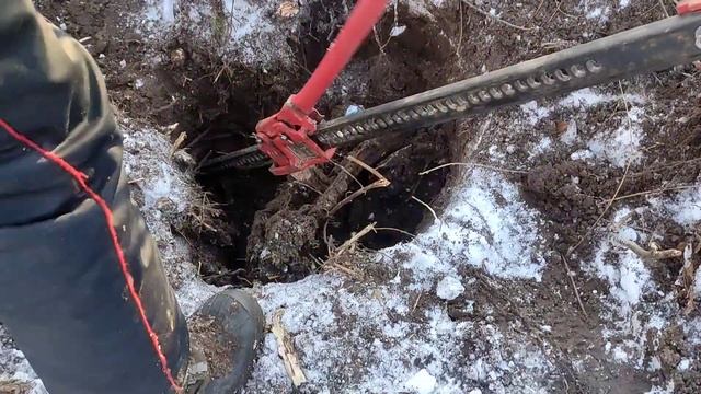копаем   метал  на обочинах  дорог. КОП МЕТАЛЛА зимой