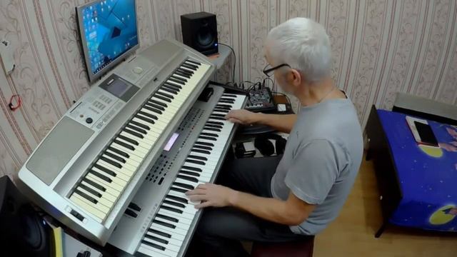 А.Петров.Осень.(х/ф "Осенний марафон")кавер смотреть онлайн