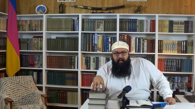 А должен быть Христос. Язычество в церкви. смотреть онлайн