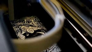 Как делают цифровую печать на футболке