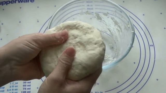 Самое Вкусное ТЕСТО для ПИЦЦЫ /Тончайшее тесто для пиццы! смотреть онлайн