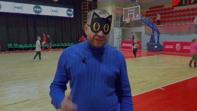 С Новым годом: поздравление от болельщиков БК "Ника" смотреть онлайн