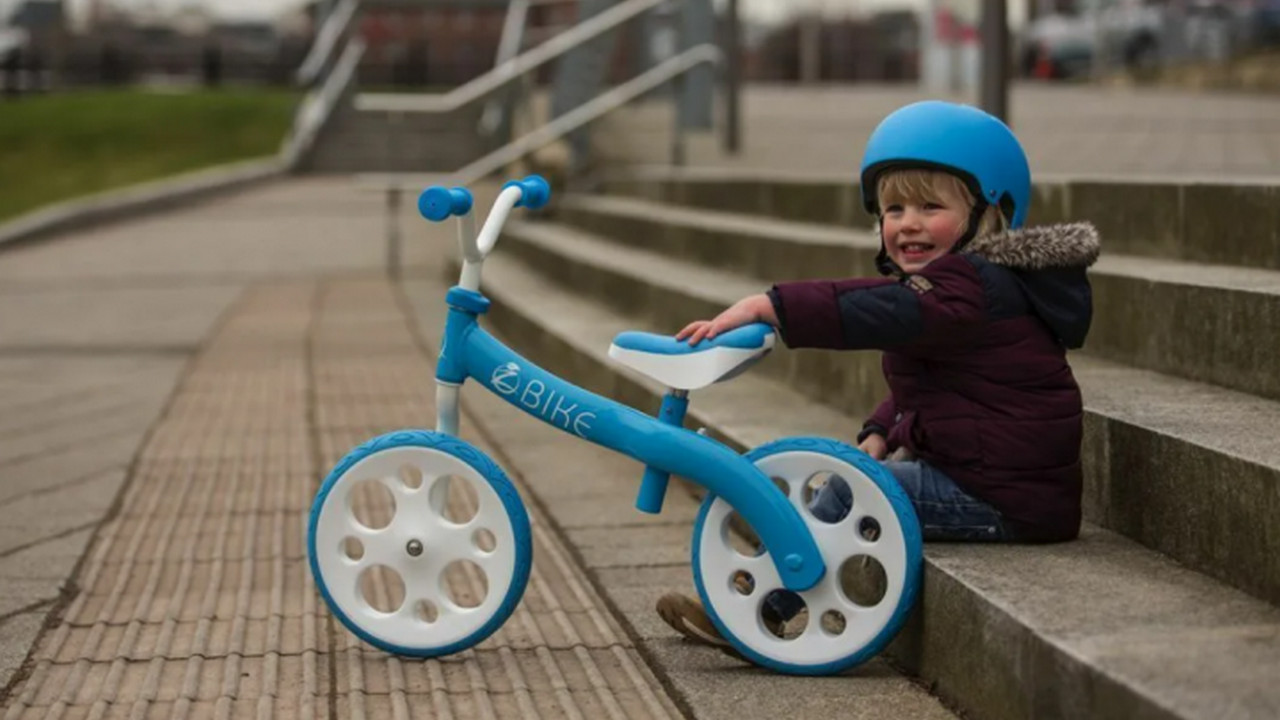 Топ-10 лучших беговелов для детей смотреть онлайн