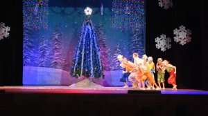 Коллектив "Люмос", танец "ежик резиновый"