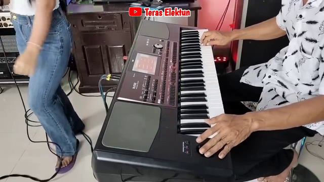 DANGDUT ELECTONE ORGEN TUNGGAL TERBARU 2024 FULL BASS cover ( Teras Elektun ) смотреть онлайн