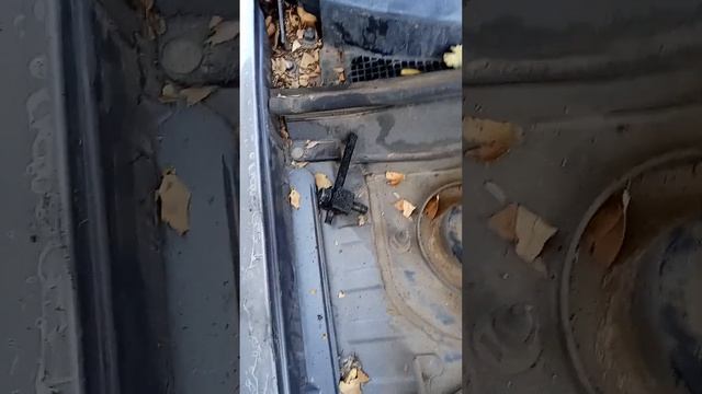 06 Mitsubishi lancer alternator is easy