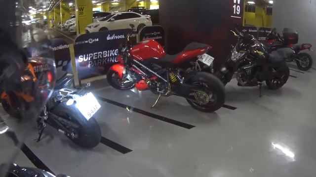 #21 Ducati Streetfighter 848 at Central World | Bangkok