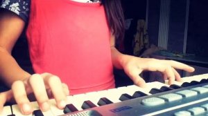 OMFG Hello на пианино