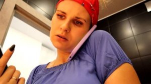 ПОЧЕМУ ОНА ВСЕ ВРЕМЯ ОРЕТ??? ПОМОГИТЕ!