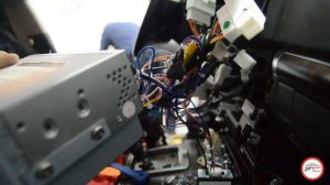 Установка ШГУ Far-Car Tesla Style в Toyota Land Cruiser 200.