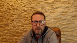 Цымбалюк буквально вымаливает возврат в Москву