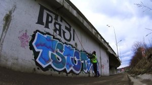 РИСУЕМ ГРАФФИТИ ВАЛИКОМ С ПАЛКИ! ВО ВТОРОЙ ЯРУС! ТОЛЬКО ТАК!