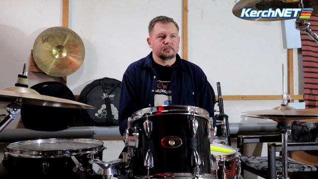 Урок игры на барабанах от Александра Машкова смотреть онлайн