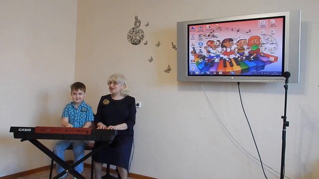 Синтезатор. Первые шаги. 4 года смотреть онлайн