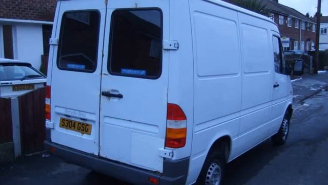 Mercedes Sprinter 208 D смотреть онлайн