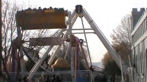 Карусель в Баку-Merry-go-round in Baku