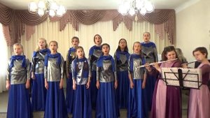 муз. В. А. Моцарта -Хор из оперы "Волшебная флейта" и Рождественский кант