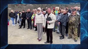 Ждуны в Крыму что то начали понимать? Нет. Они просят барина, как их предки