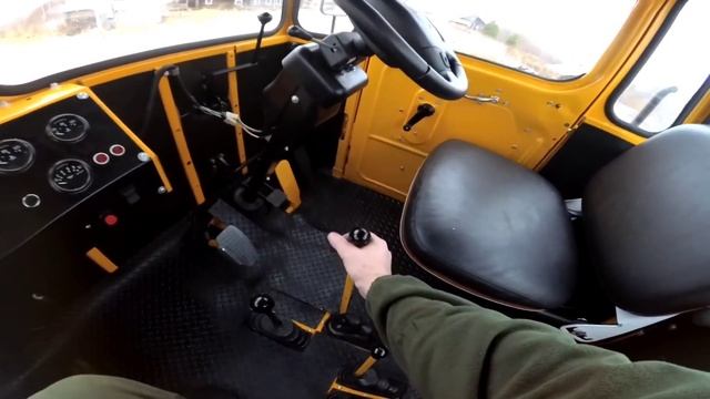 ТРАКТОР КИРОВЕЦ. УПРАВЛЕНИЕ ТРАКТОРОМ К 700 А. Часть 1