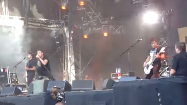 Billy Talent-Fallen Leaves ( Rock En Seine 2009 ) смотреть онлайн