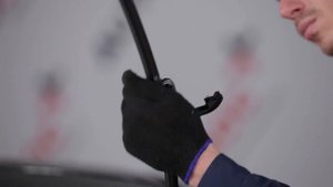 How to change wipers blades AUDI A6 C5 Avant [TUTORIAL AUTODOC]