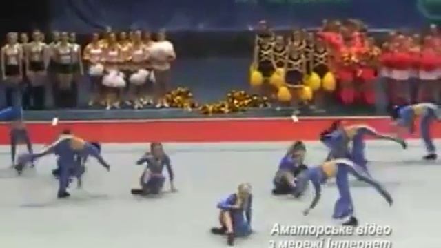 Черлидинг - искусство зажигательной поддержки