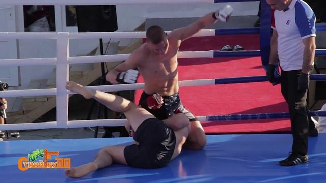 13 бой-Максим Швец (Донецк) VS Ярослав Амосов (Киев) смотреть онлайн