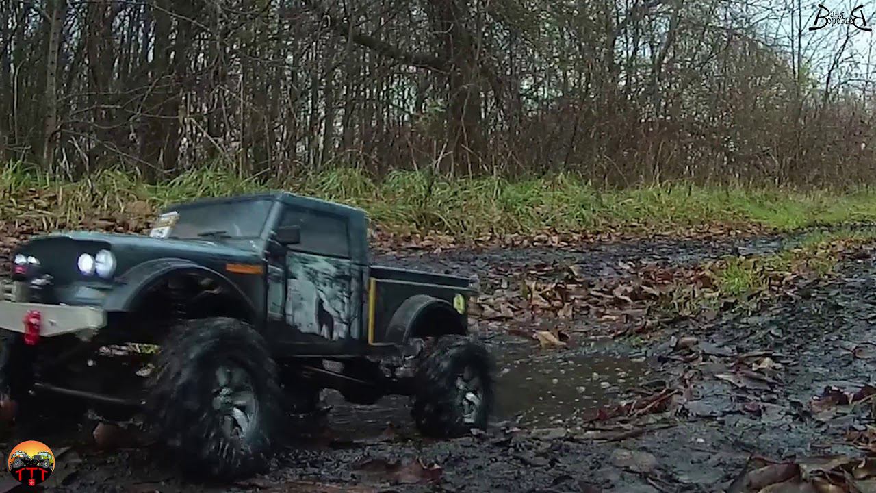 в лесной чаще. MST CFX-W, remo hobby trial rigs truck