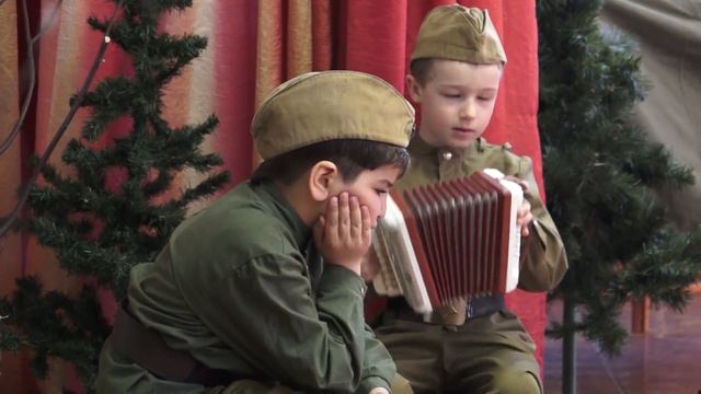 детский спектакль "Фронтовик"