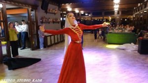 СОЛИСТЫ АНСАМБЛЯ "ГОРДОСТЬ КАВКАЗА"