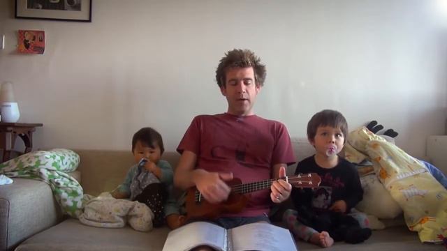 Don't Worry Be Happy - ukulele cover - Bobby Mc Ferrin смотреть онлайн