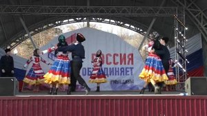 "Кузнецкие самоцветы" - Выступает ансамбль народного танца / День народного единства