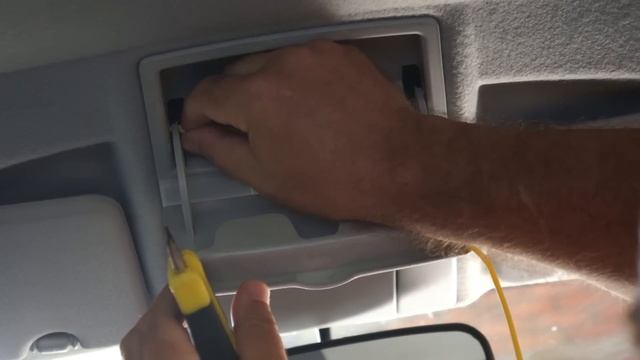 Ремонт лючка для очков в Приоре за одну минуту смотреть онлайн