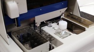 Работа с автоматическим биохимическим анализатором ChemWell-T | Awareness Technology