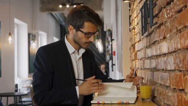 Ванга назвала 3 Знаки Зодиака, у которых до конца лета получится изменить свою жизнь смотреть онлайн