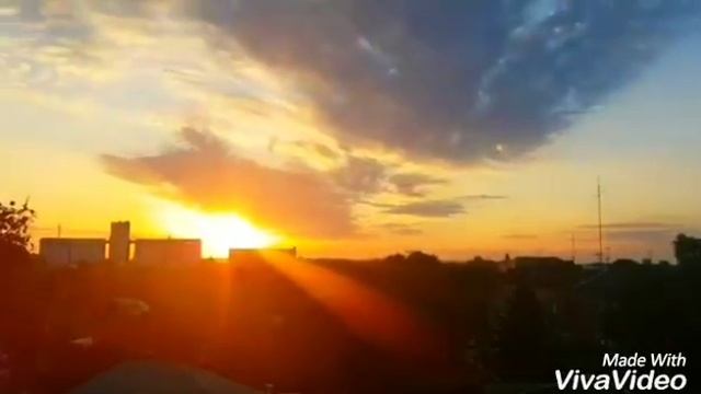 А.С.Пушкин-Мы любим тех,кто нас не любит... смотреть онлайн