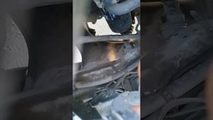 Люфт коробки и удары при трогании passat b5