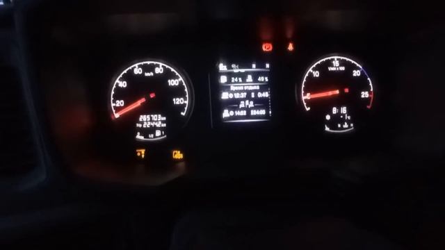 Дальнобой . Надо немного тормознуть. Впереди день автомобилиста! смотреть онлайн