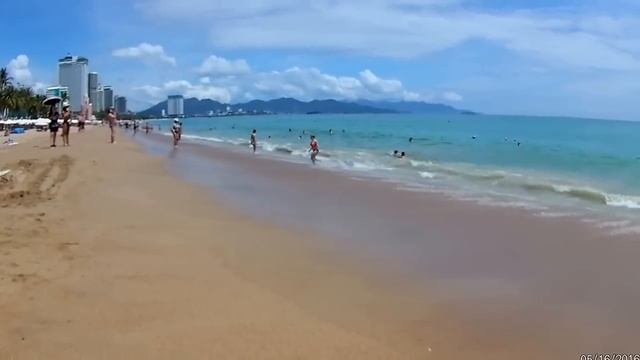 Нячанг Первые впечатления русских туристов во Вьетнаме  Пляж и море в марте   2 серия