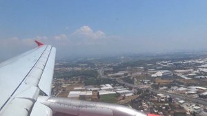 Airbus A320-212 UR-WRM посадка в Анталии 06.VIII.2017 / landing in Antalya AYT Turkey
