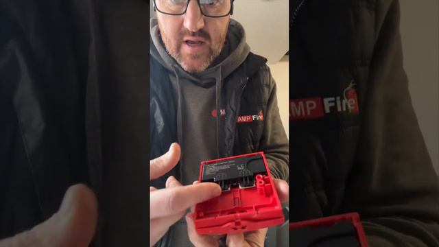 SHOCKING 2 Years wait for a 5 Min Job - National Company disgraceful customer service смотреть онлайн