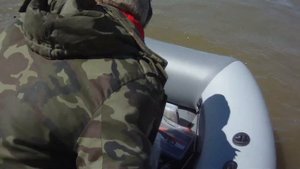 Фрегат 330 НДНД по небольшой волне.