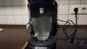 Bosch Tassimo Vivy 2 TAS1402 Unboxing and First Use